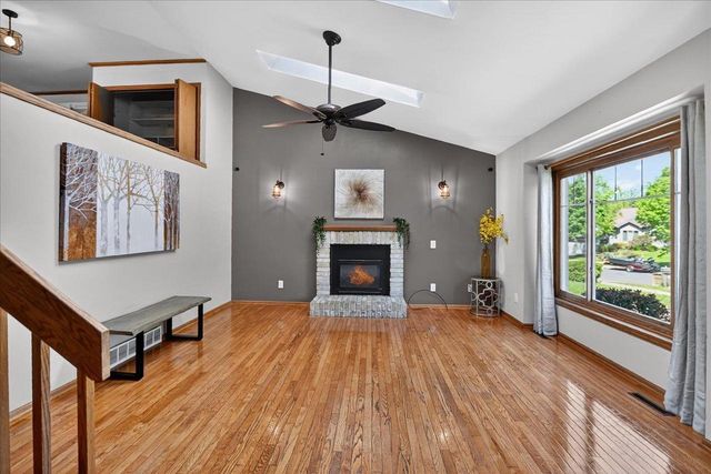 117 Knutson Drive, Madison, WI 53704