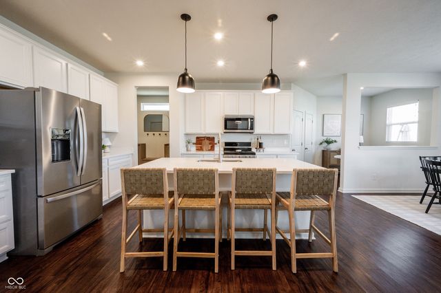 13045 Hartswood Drive, Fishers, IN 46037