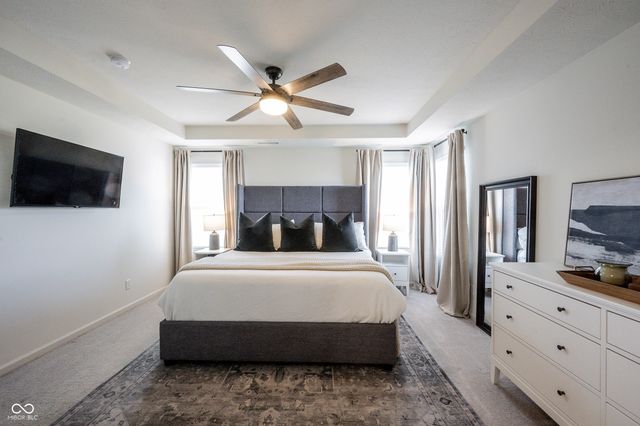 13045 Hartswood Drive, Fishers, IN 46037