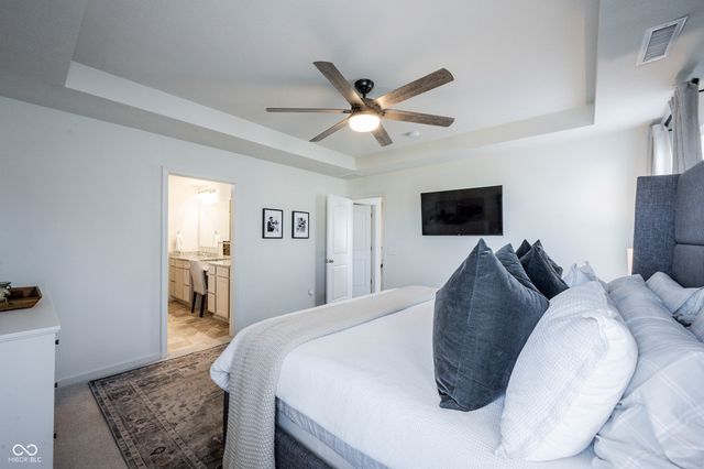 13045 Hartswood Drive, Fishers, IN 46037