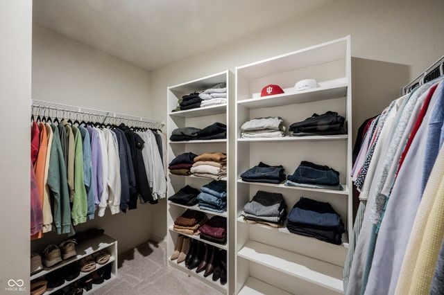 13045 Hartswood Drive, Fishers, IN 46037