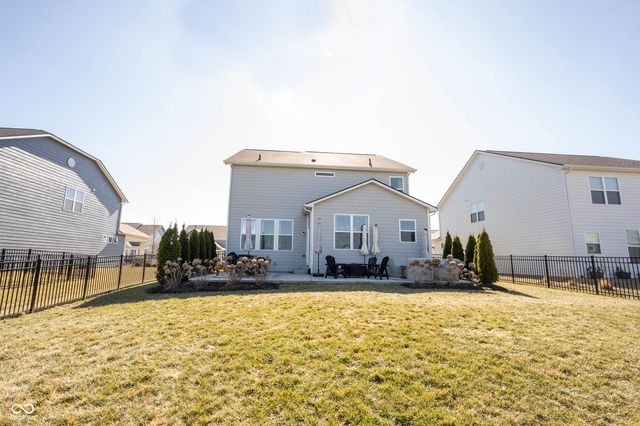 13045 Hartswood Drive, Fishers, IN 46037