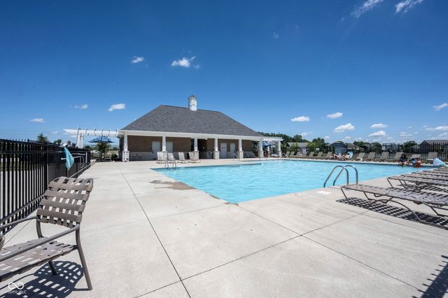 13045 Hartswood Drive, Fishers, IN 46037