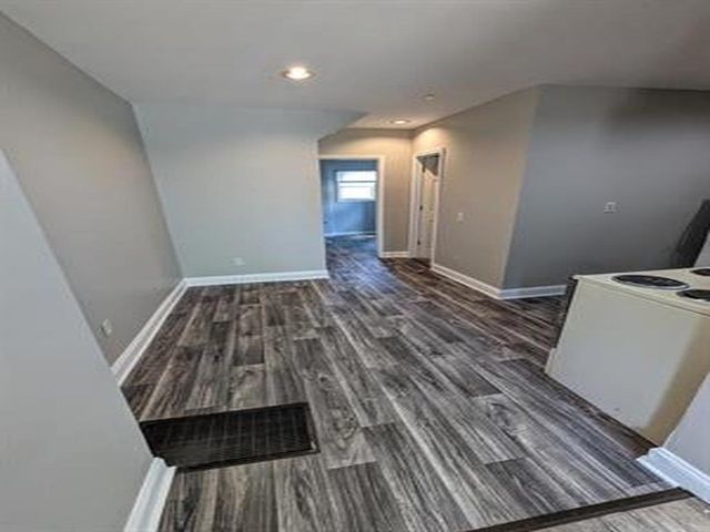 1103 N Jackson Ave, Wichita, KS 67203