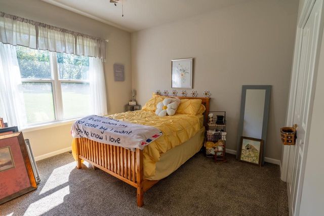 636 Greenway Point Drive, Janesville, WI 53548