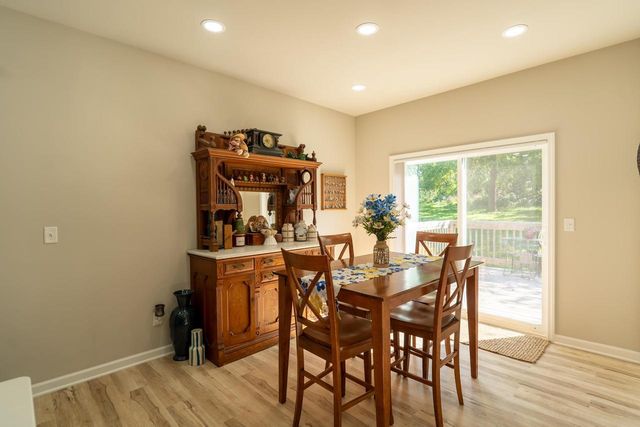 636 Greenway Point Drive, Janesville, WI 53548