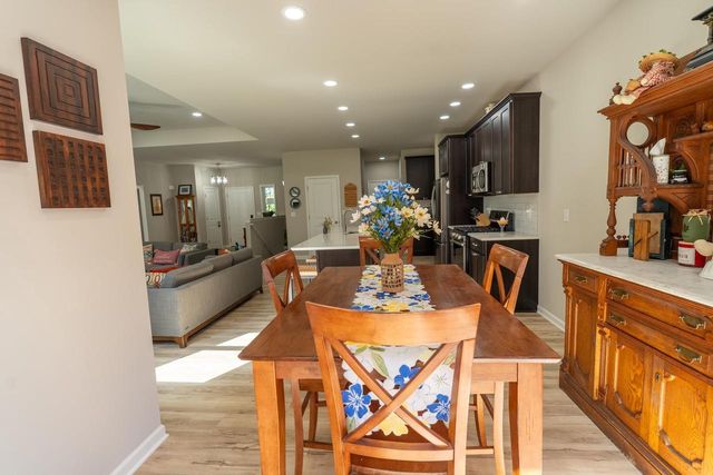 636 Greenway Point Drive, Janesville, WI 53548