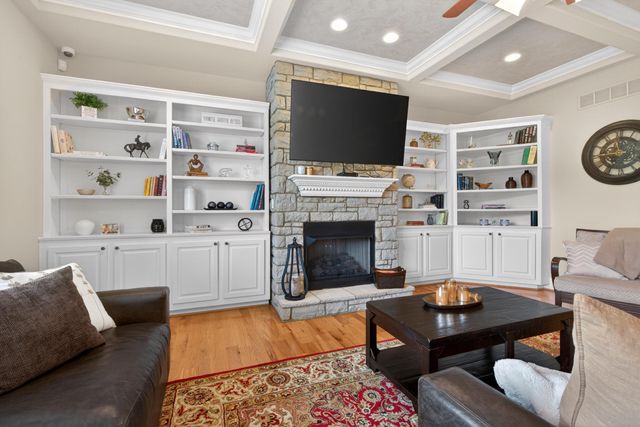 302 Golf Club Drive, Nicholasville, KY 40356