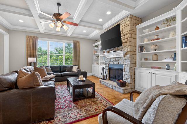 302 Golf Club Drive, Nicholasville, KY 40356