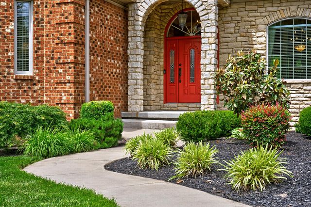 302 Golf Club Drive, Nicholasville, KY 40356