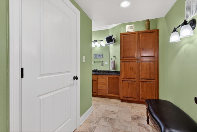 302 Golf Club Drive, Nicholasville, KY 40356