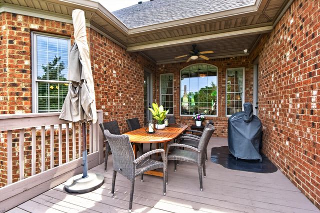 302 Golf Club Drive, Nicholasville, KY 40356
