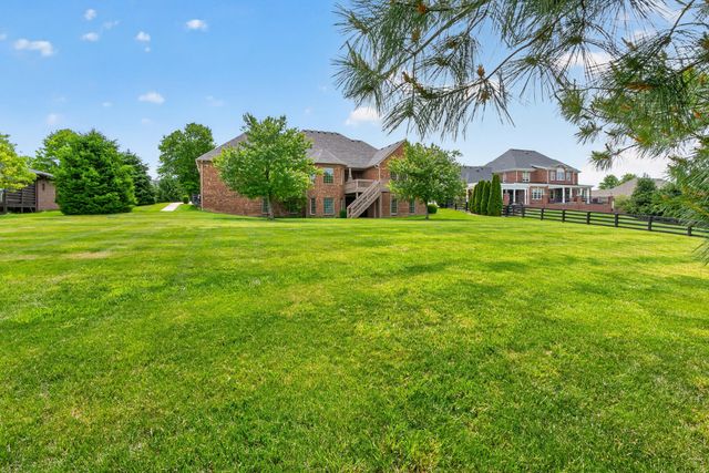 302 Golf Club Drive, Nicholasville, KY 40356