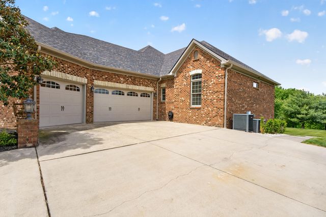 302 Golf Club Drive, Nicholasville, KY 40356