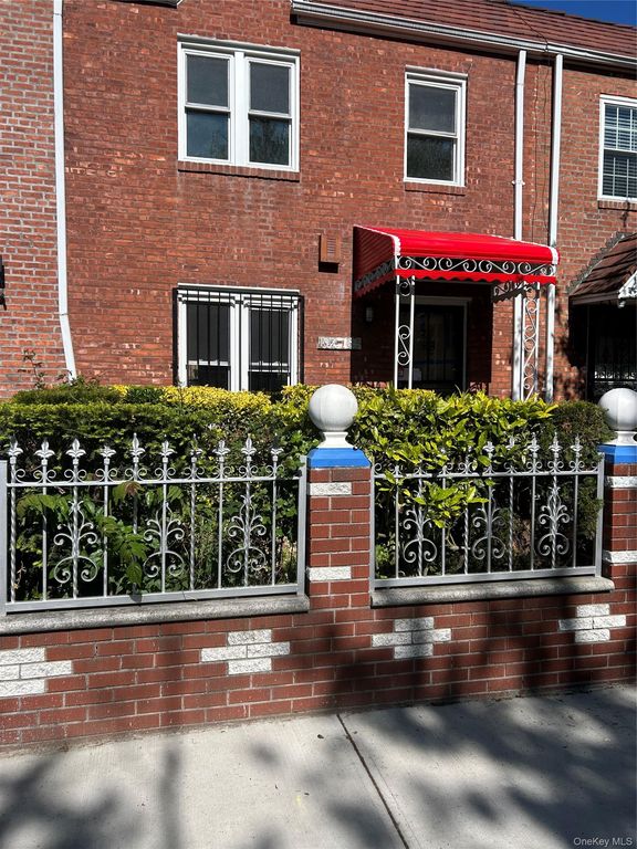 102-35 183rd Place, Hollis, NY 11423 — exterior