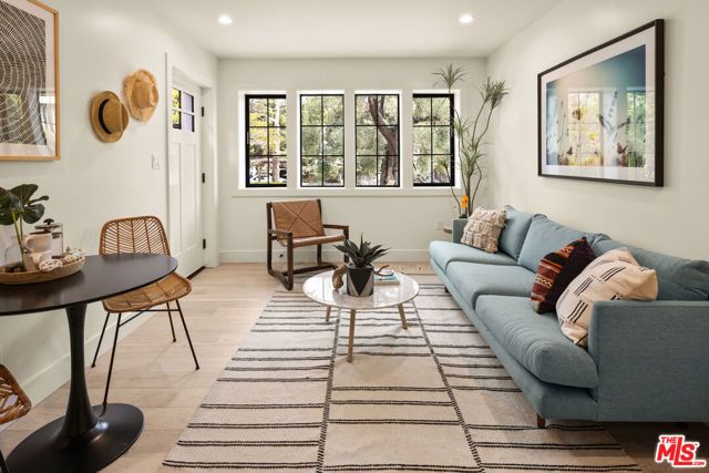 3289 Kelton Avenue, Los Angeles, CA 90034