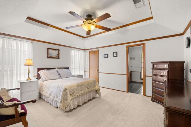 9509 BENTON Street NW, Albuquerque, NM 87114