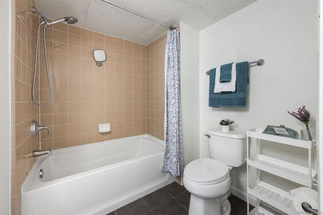 550 15Th St 607, San Diego, CA 92101