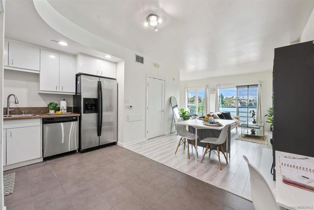 550 15Th St 607, San Diego, CA 92101