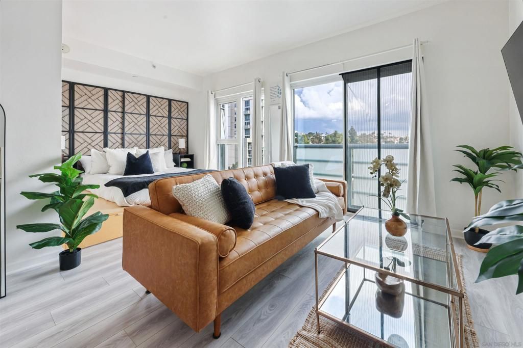 550 15Th St 607, San Diego, CA 92101