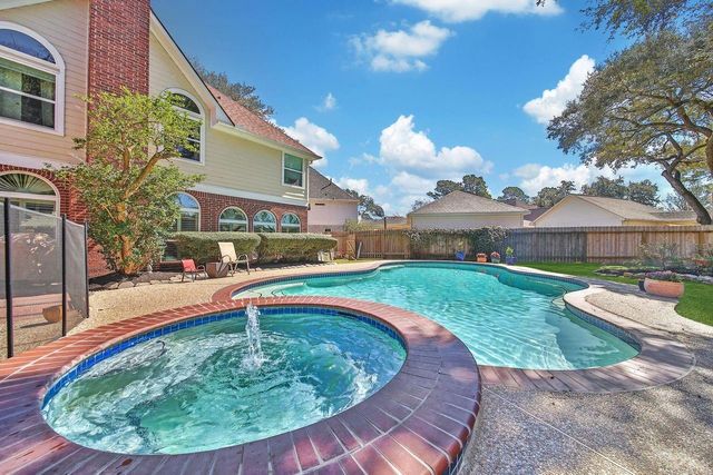 18015 Spellbrook Drive, Houston, TX 77084