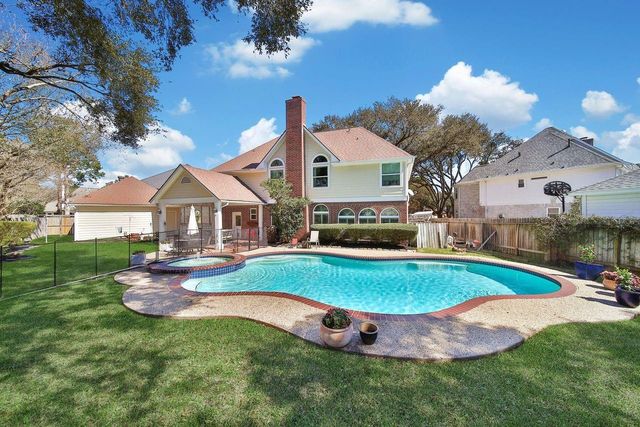 18015 Spellbrook Drive, Houston, TX 77084