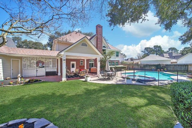 18015 Spellbrook Drive, Houston, TX 77084