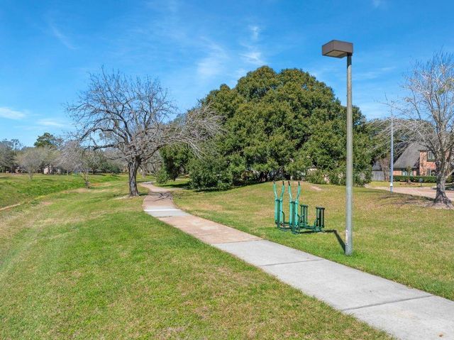 18015 Spellbrook Drive, Houston, TX 77084