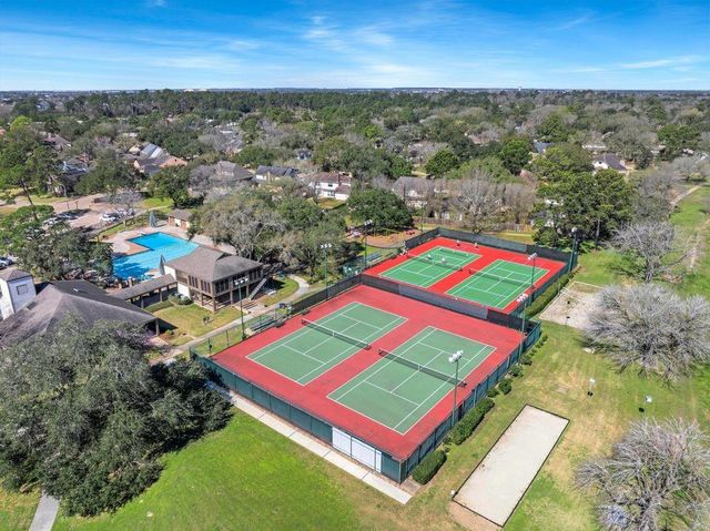 18015 Spellbrook Drive, Houston, TX 77084