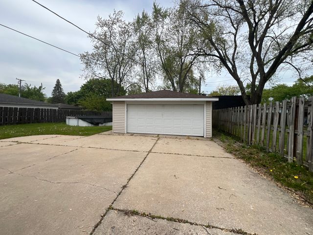 3040 190th Street, Lansing, IL 60438