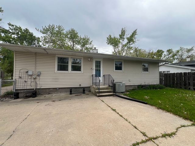 3040 190th Street, Lansing, IL 60438