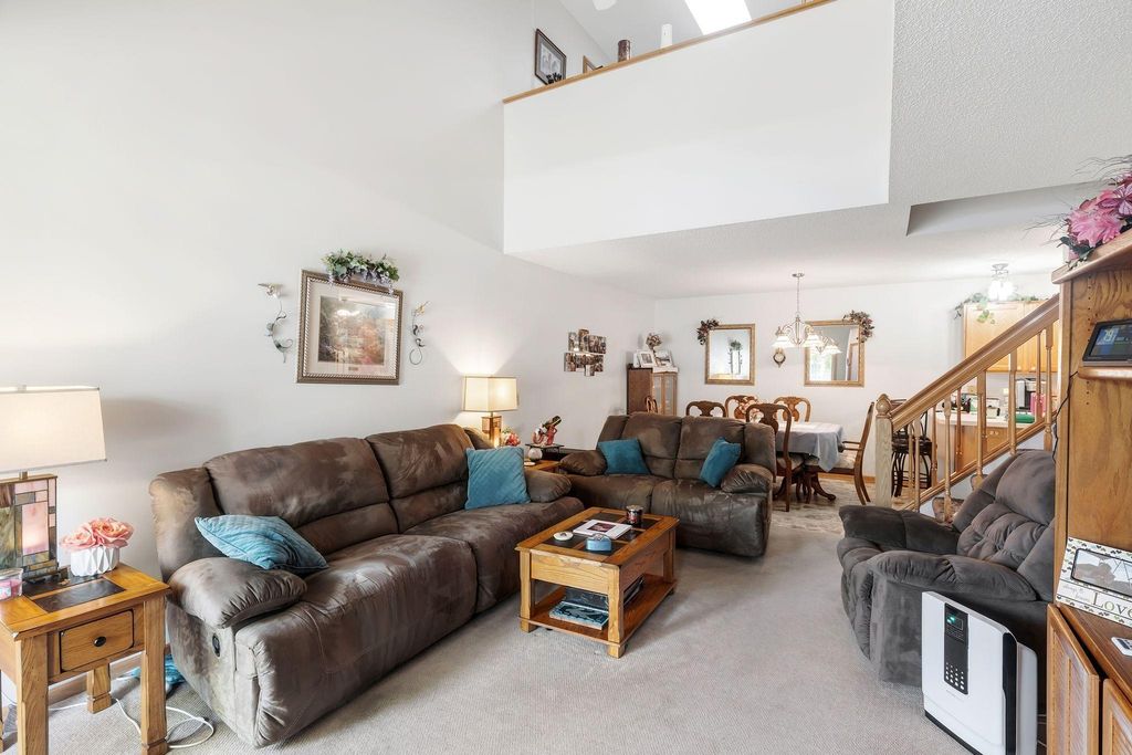 7036 49th Street N, Oakdale, MN 55128 — photo 4