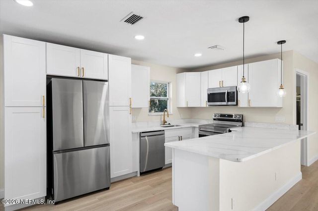 3091 GERONA Drive W, Jacksonville, FL 32246