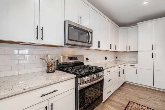 141 Saundersville Rd Apt 1308, Hendersonville, TN 37075