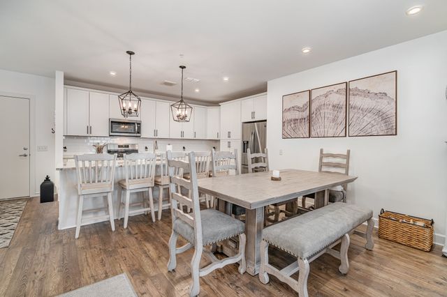 141 Saundersville Rd Apt 1308, Hendersonville, TN 37075