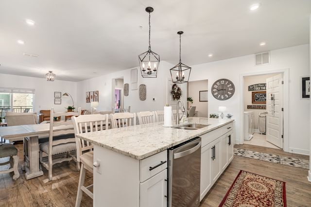 141 Saundersville Rd Apt 1308, Hendersonville, TN 37075