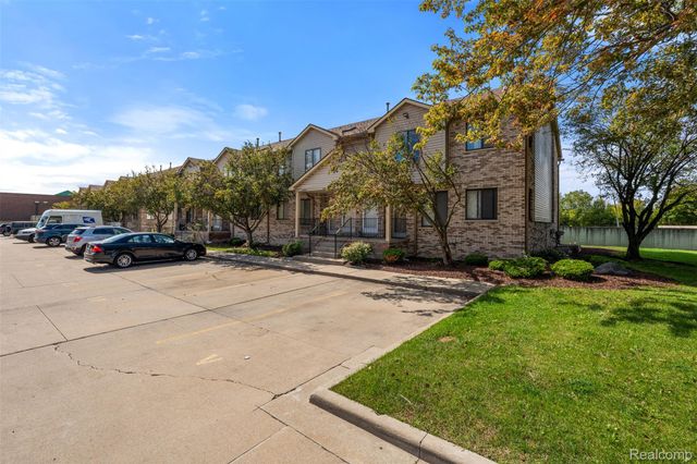 20912 Flora Street, Roseville, MI 48066