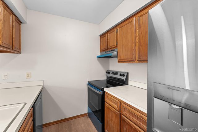 20912 Flora Street, Roseville, MI 48066