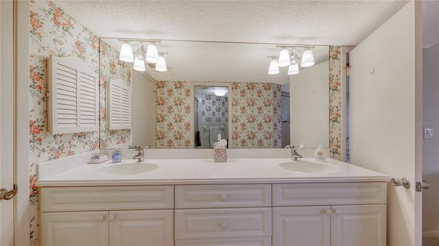 4825 GULF OF MEXICO DRIVE 504, Longboat Key, FL 34228