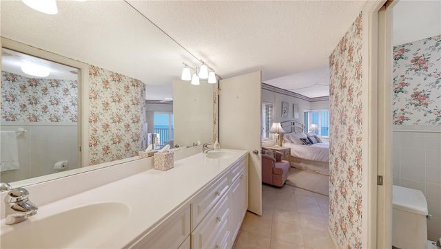 4825 GULF OF MEXICO DRIVE 504, Longboat Key, FL 34228