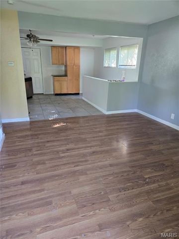 139 Grampian Road, St Louis, MO 63137