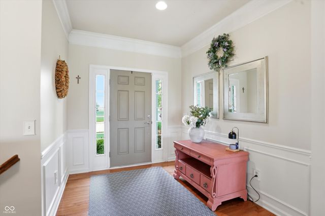 1720 Harris Hawk Court, Brownsburg, IN 46112