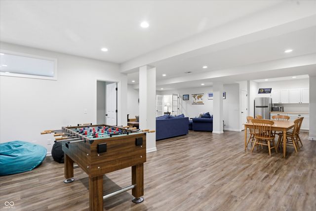 1720 Harris Hawk Court, Brownsburg, IN 46112