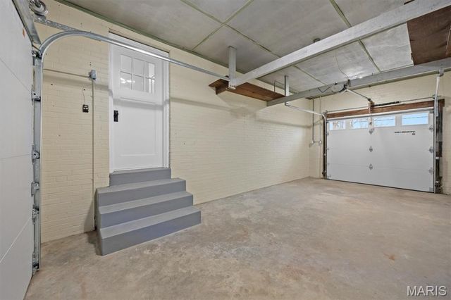 1304 Eberhart Avenue, Edwardsville, IL 62025