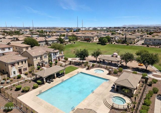 435 N RANGER Trail, Gilbert, AZ 85234