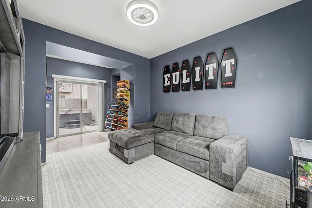435 N RANGER Trail, Gilbert, AZ 85234