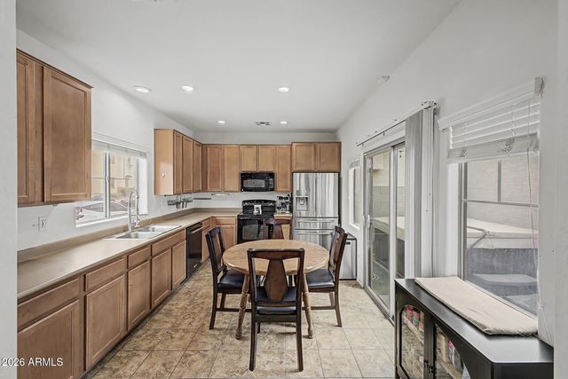 435 N RANGER Trail, Gilbert, AZ 85234