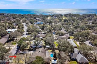 1017 Eastwood Street, Pascagoula, MS 39567