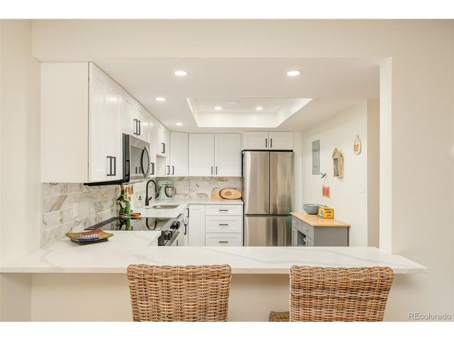 14390 E Marina Dr 311, Aurora, CO 80014