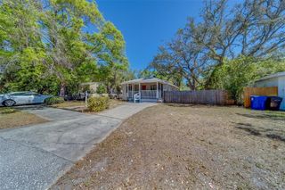 2340 KINGSTON STREET S, St Petersburg, FL 33711